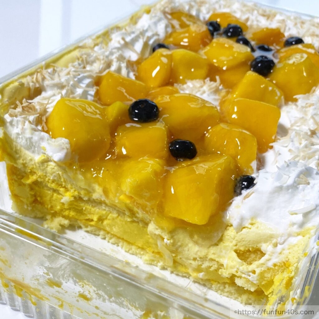 マンゴームーススコップケーキ