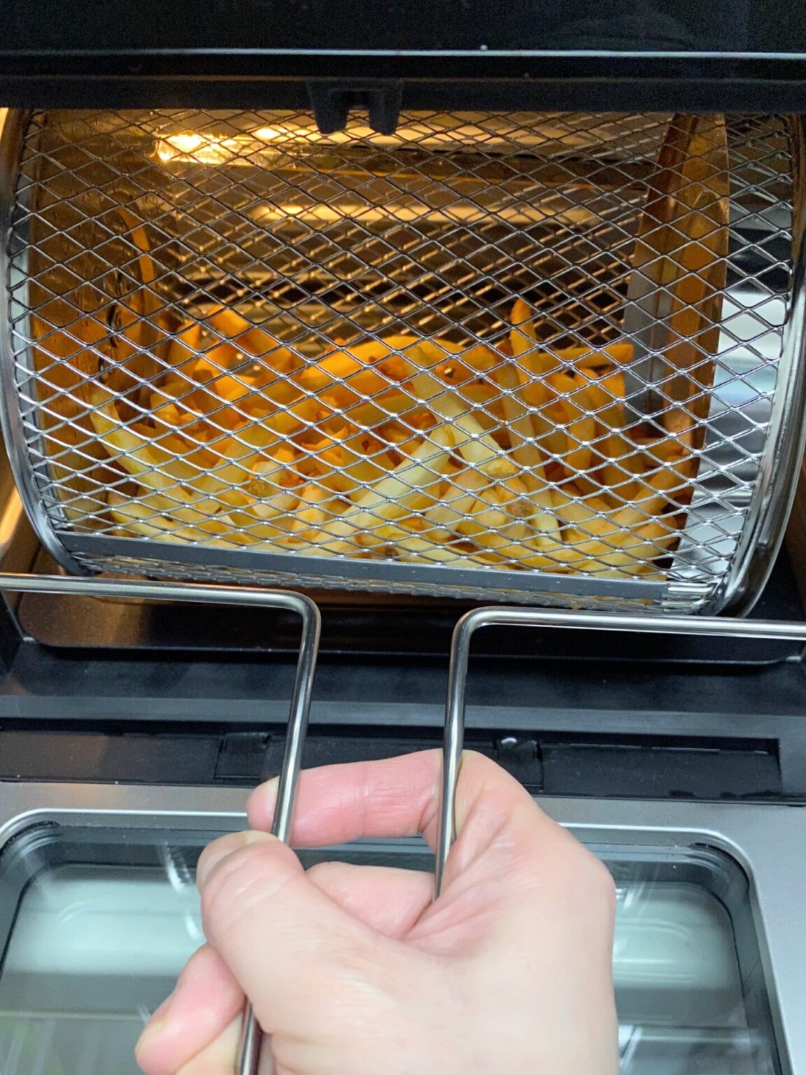 コストコで買えるエアフライヤーオーブンは世界初の機能付きがすごい！ コストコMia